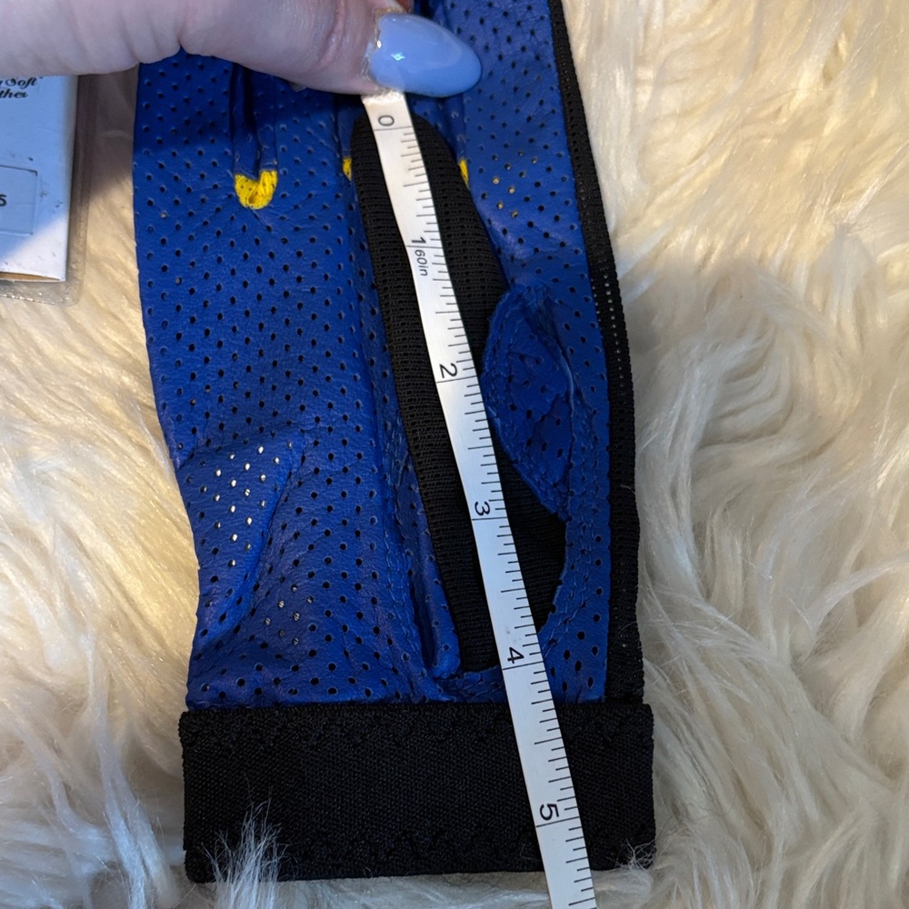 New Chill Racquetball Glove - Blue and Black - Picture 8 of 9